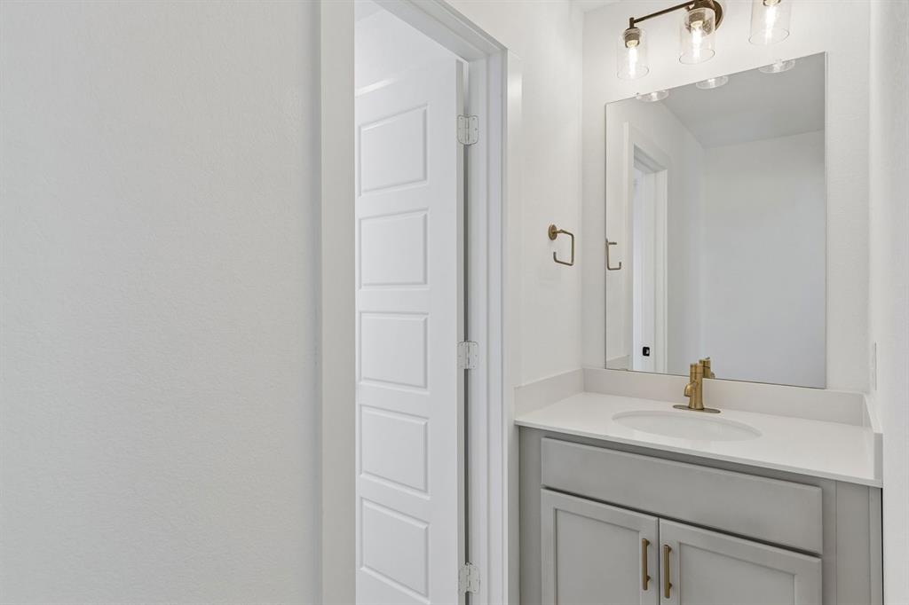 4748 Farmers Drive Property Photo 27