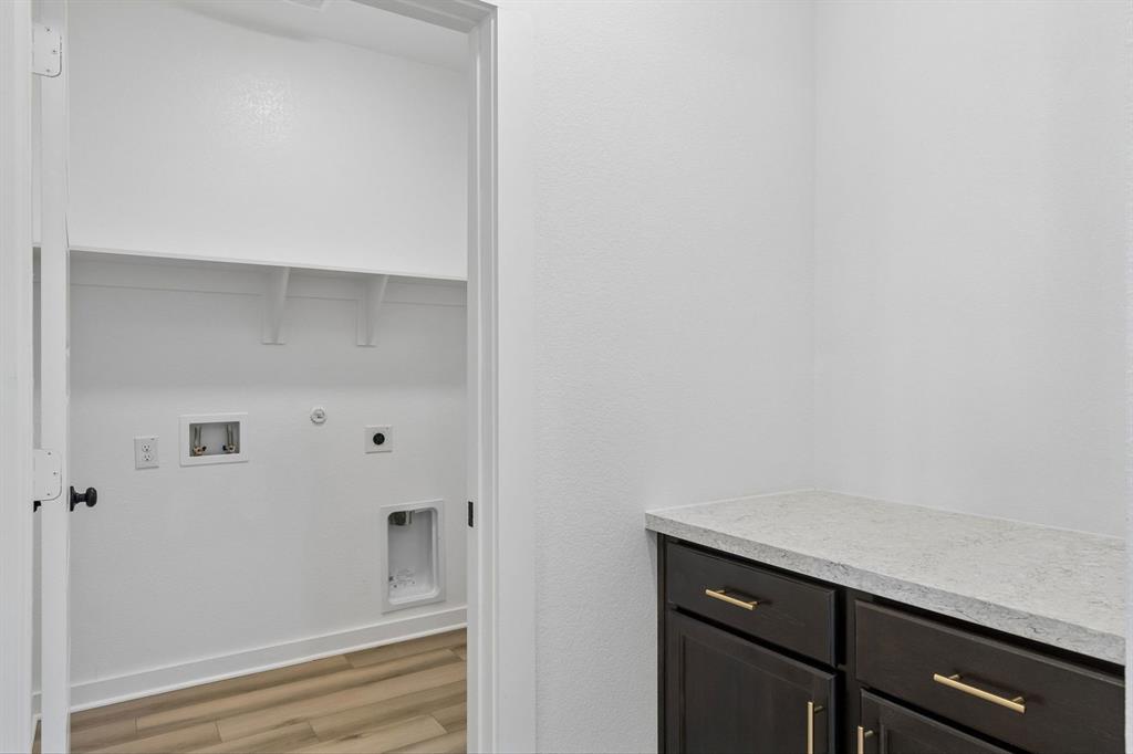 4748 Farmers Drive Property Photo 31