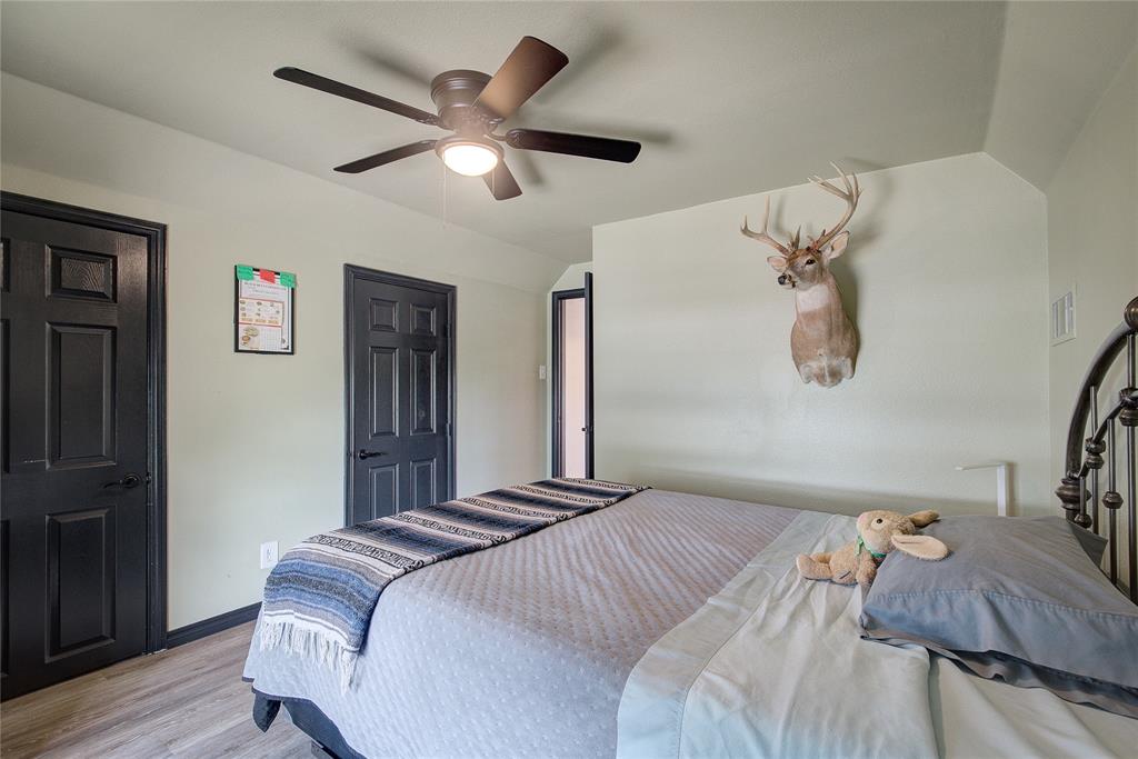 346 County Road 3501 Property Photo 27