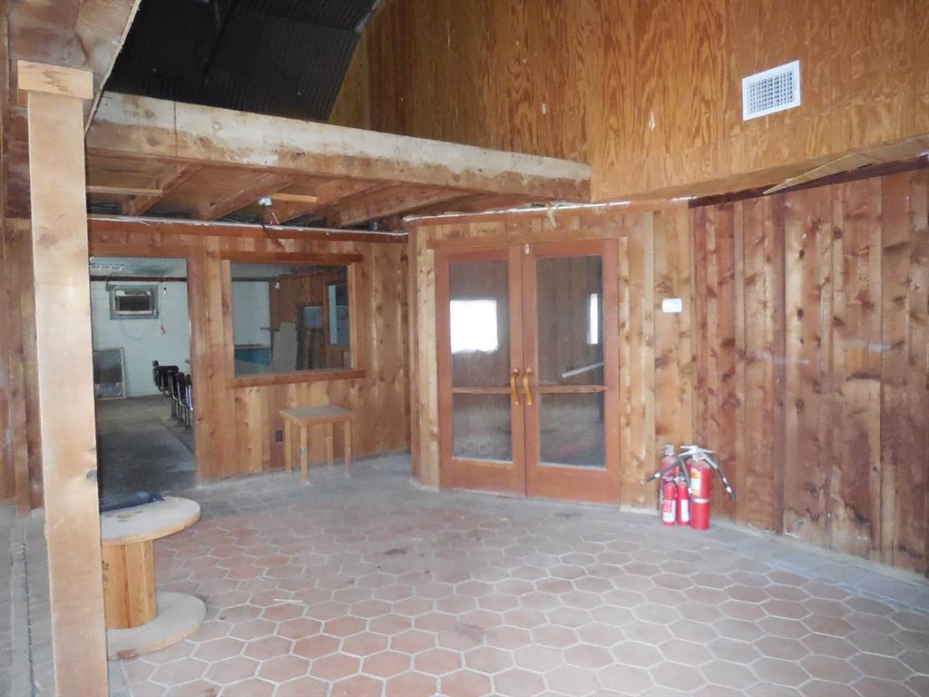 605 E Loop 254 Property Photo 6