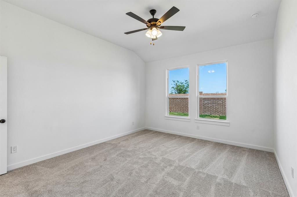 4744 Farmers Drive Property Photo 17