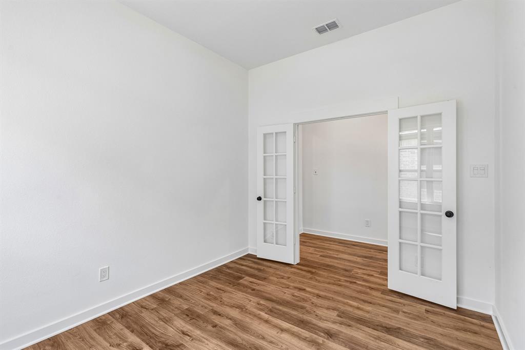 4744 Farmers Drive Property Photo 23