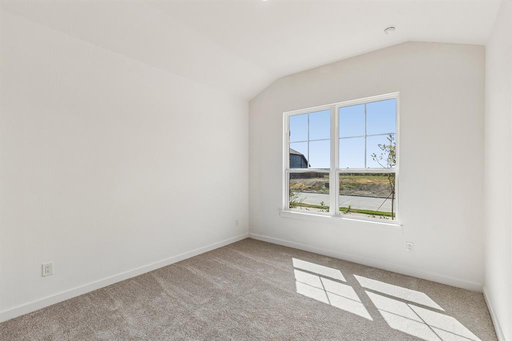 4744 Farmers Drive Property Photo 24