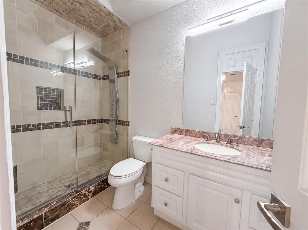 2405 Castle Rock Road Property Photo 18