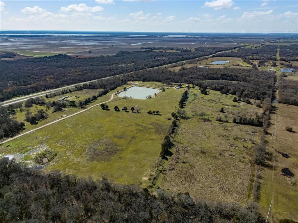 11095 E State Highway 31 Property Photo 14