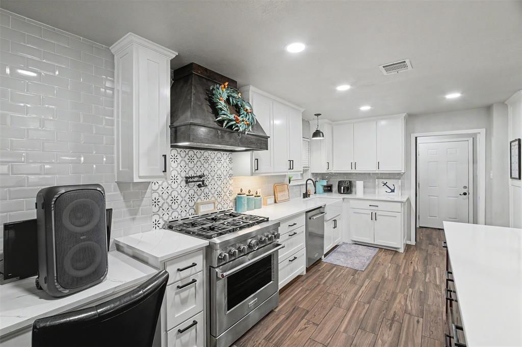 3801 Quail Run Property Photo 16