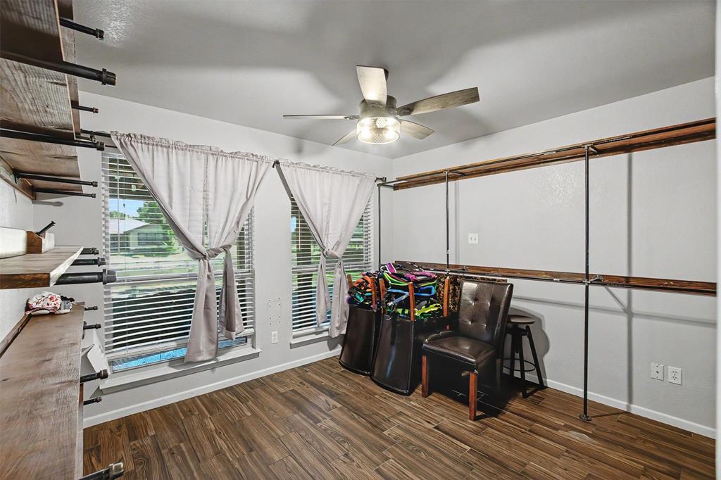 3801 Quail Run Property Photo 27