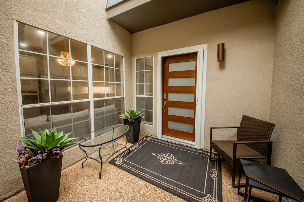 4313 Tomberra Way Property Photo 5