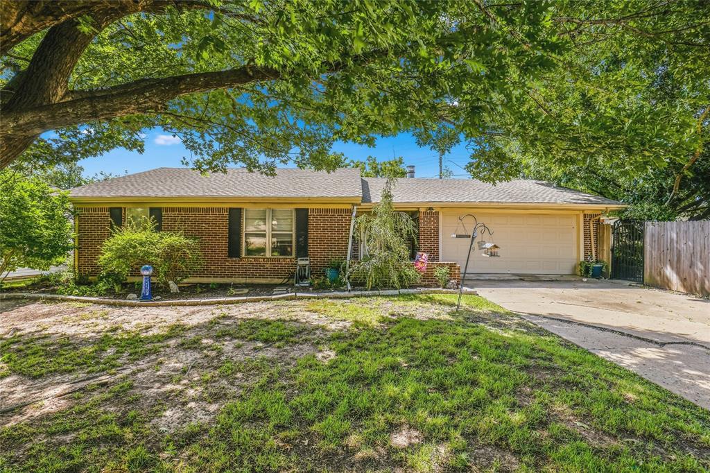 5303 Hilltop Property Photo 1