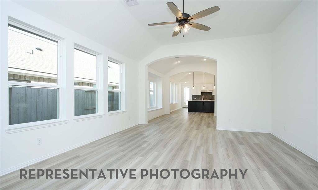 4311 Anglers Way Property Photo 11