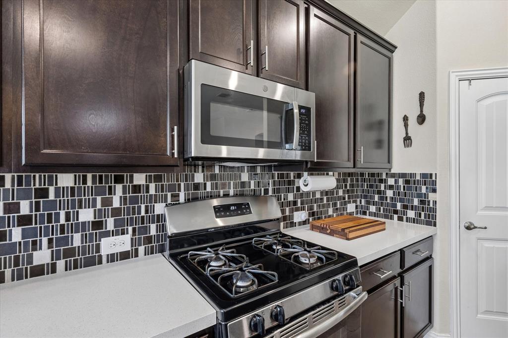 14824 Rocky Face Lane Property Photo 12