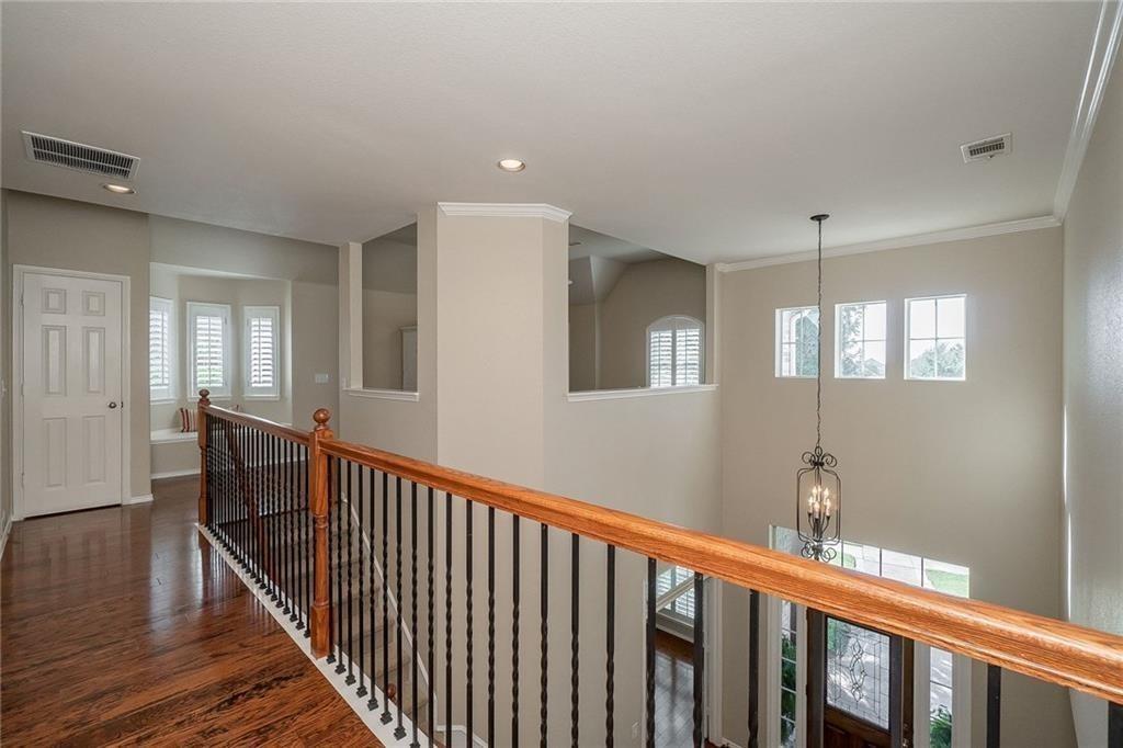 2374 Aspermount Drive Property Photo 2