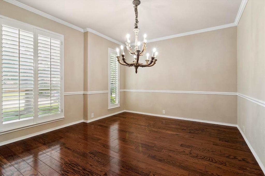 2374 Aspermount Drive Property Photo 10
