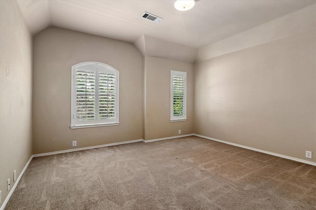 2374 Aspermount Drive Property Photo 17