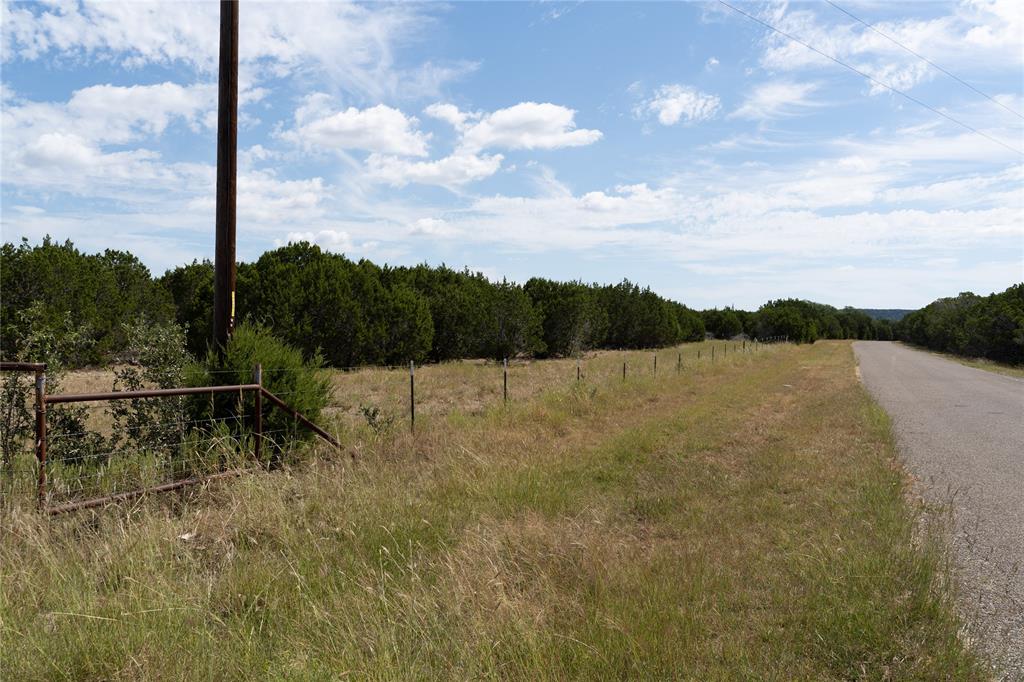 1934 Live Oak Cemetery Road Property Photo 17