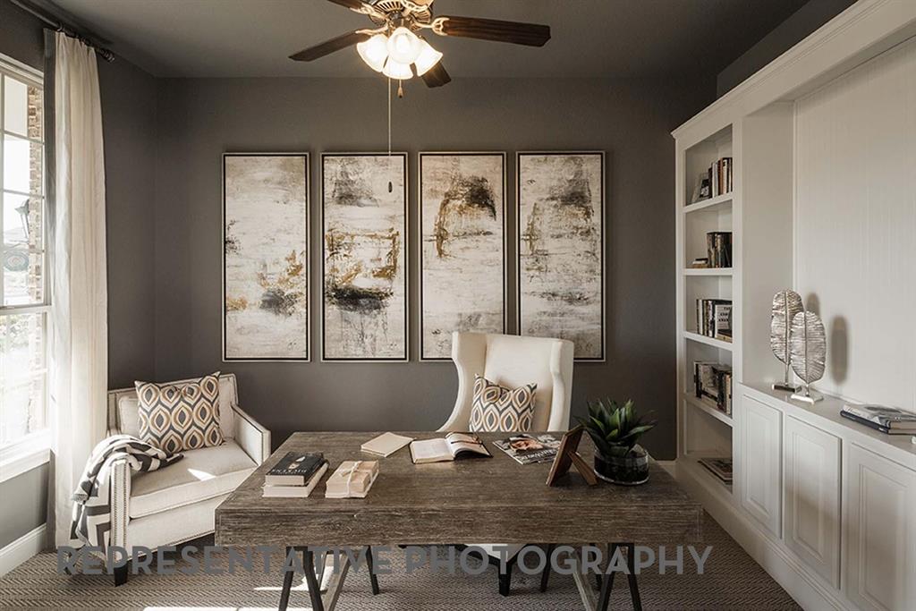 1404 Hydrangea Court Property Photo 11