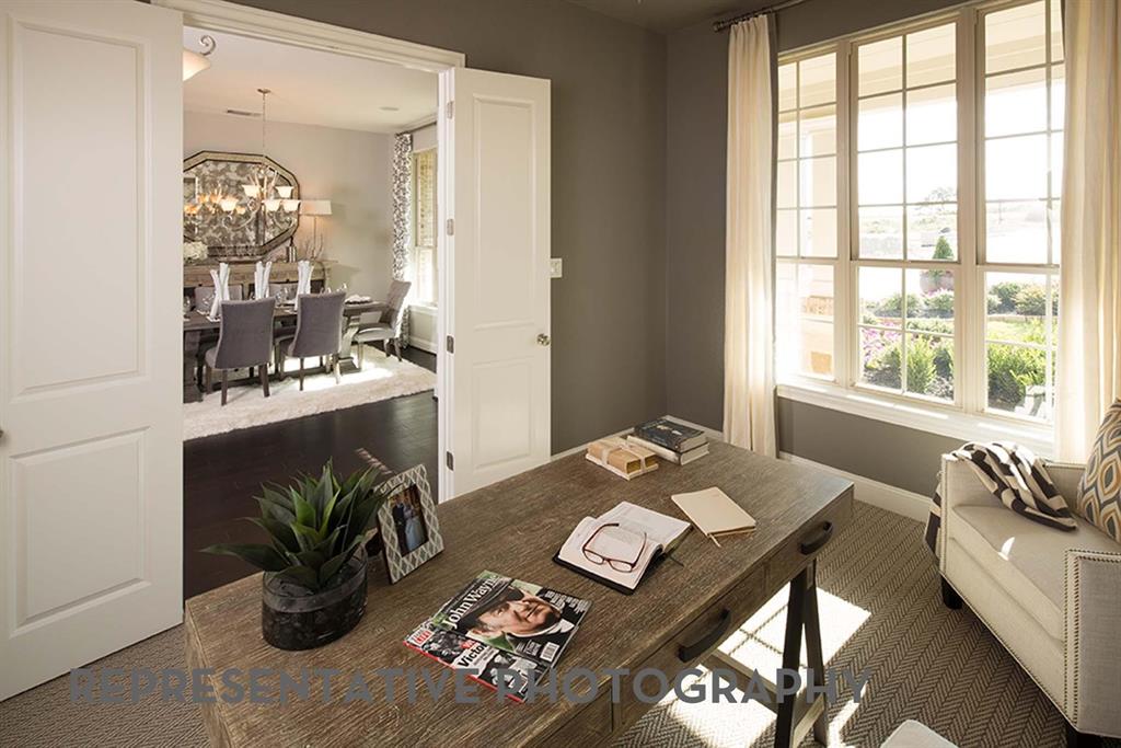 1404 Hydrangea Court Property Photo 12