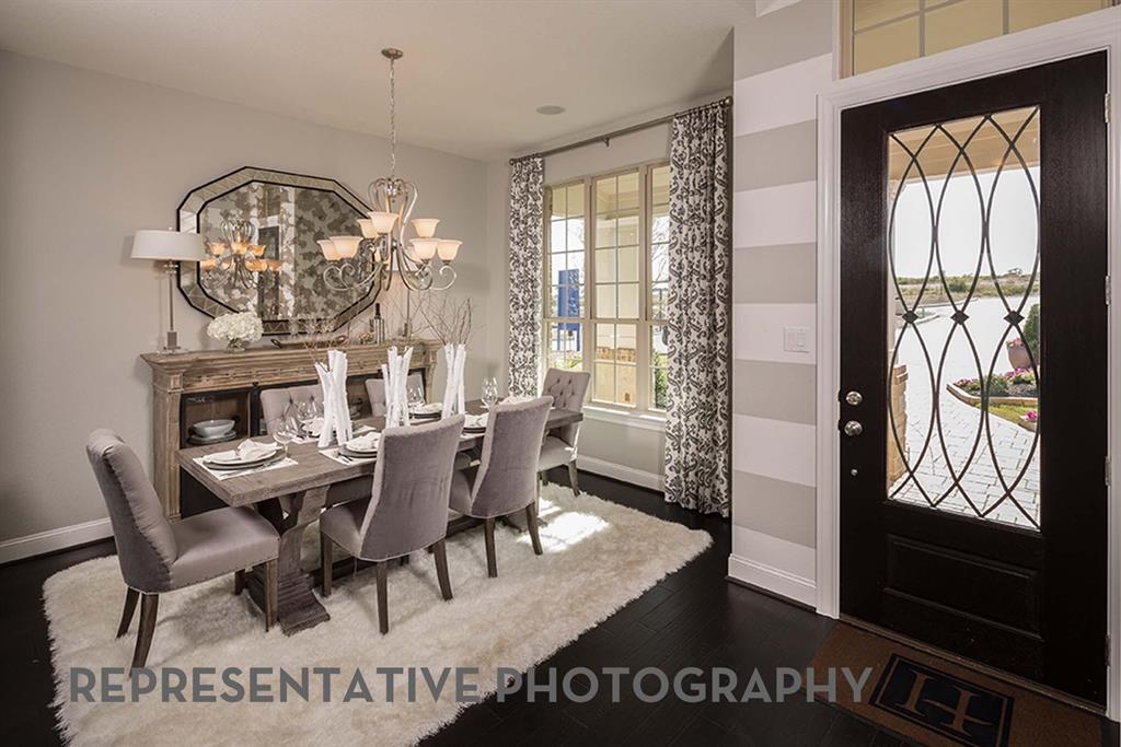 1404 Hydrangea Court Property Photo 16