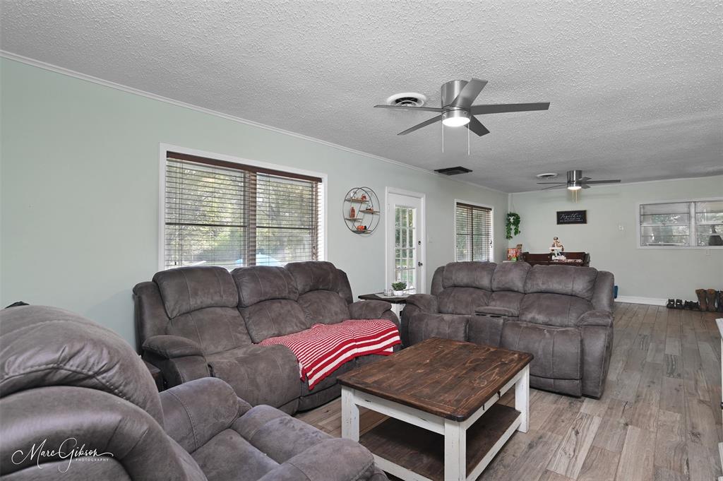 135 Poverty Point Property Photo 8