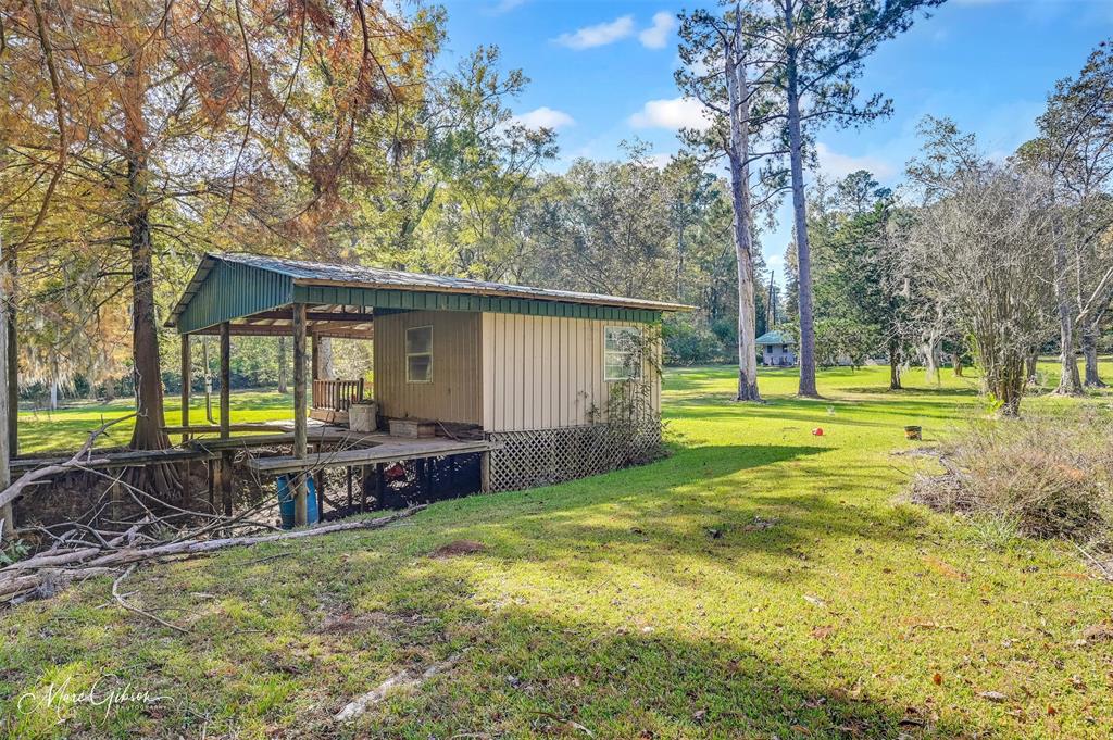 135 Poverty Point Property Photo 22