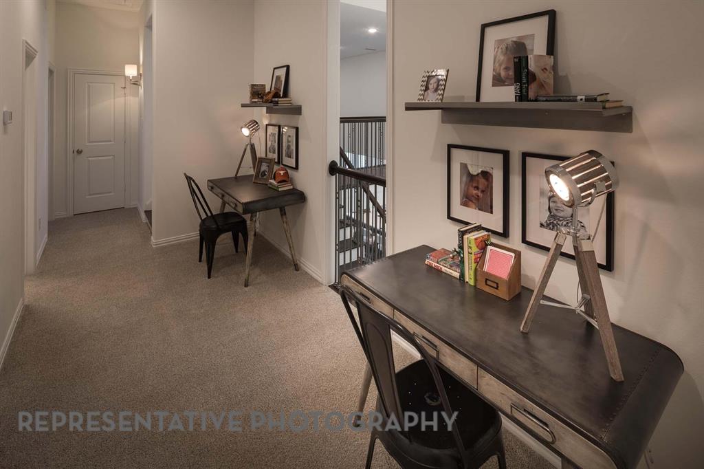 2701 Compton Court Property Photo 24