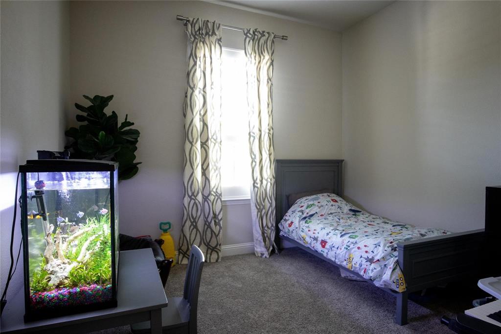 829 Boardwalk Way Property Photo 12