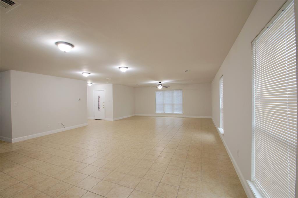 4702 Mariner Drive Property Photo 7
