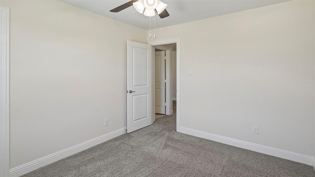 9528 Bently Boulevard Property Photo 10
