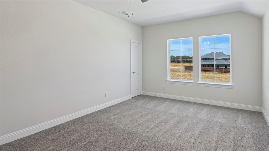 9528 Bently Boulevard Property Photo 24