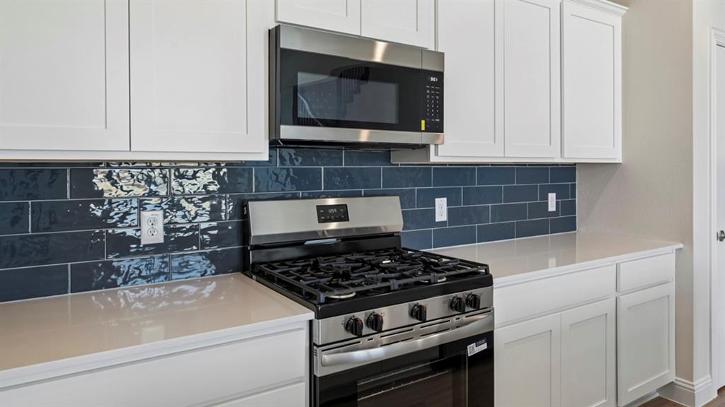 9528 Bently Boulevard Property Photo 31