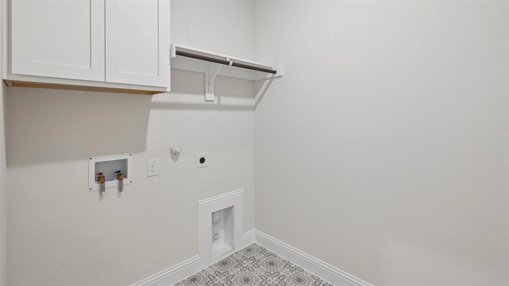 9528 Bently Boulevard Property Photo 35