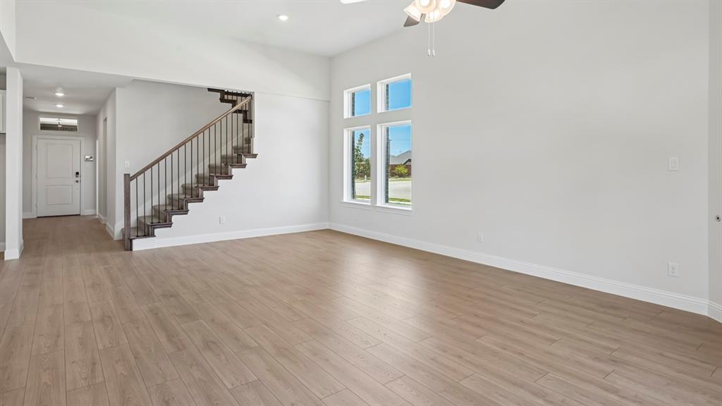 9528 Bently Boulevard Property Photo 38