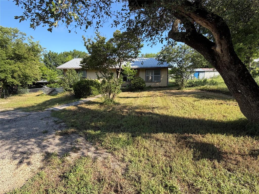 111 Four Feathers Property Photo 1