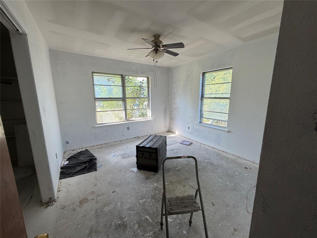 111 Four Feathers Property Photo 4