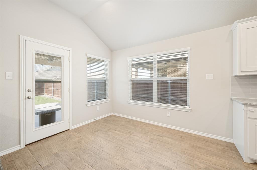 11449 White River Drive Property Photo 6