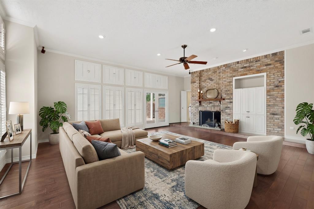 14015 Highmark Square Property Photo 4