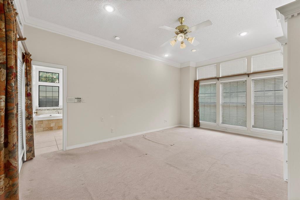 14015 Highmark Square Property Photo 17