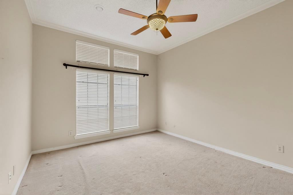 14015 Highmark Square Property Photo 24