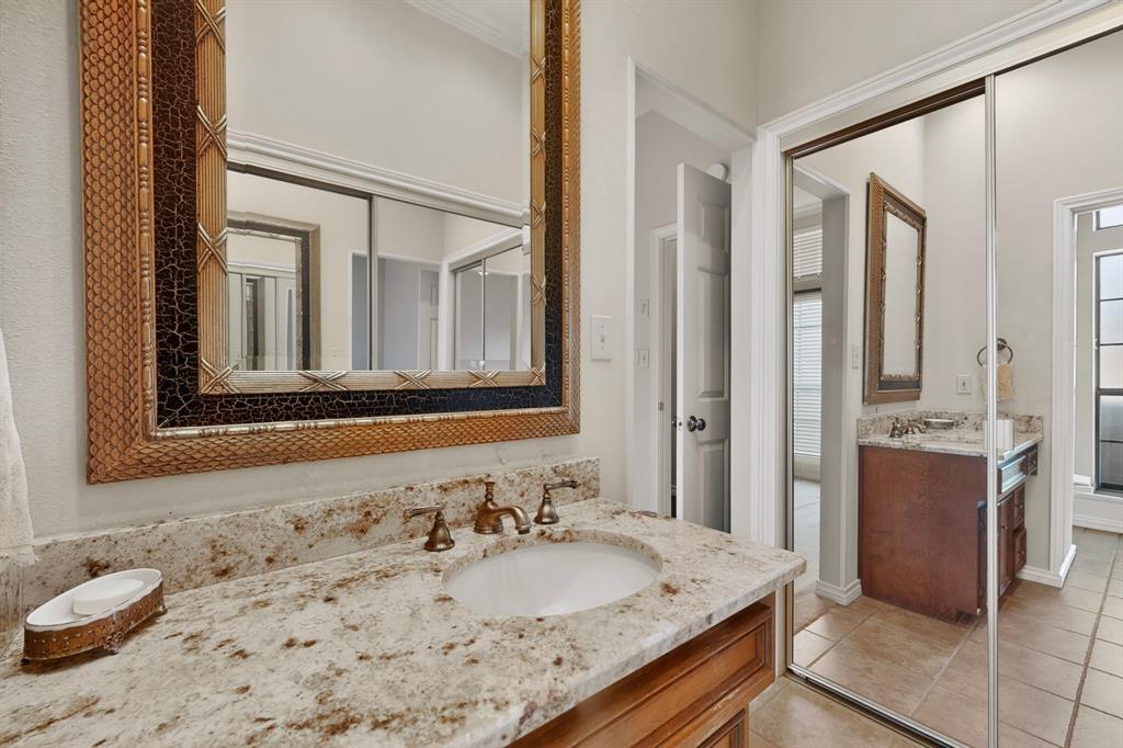 14015 Highmark Square Property Photo 26