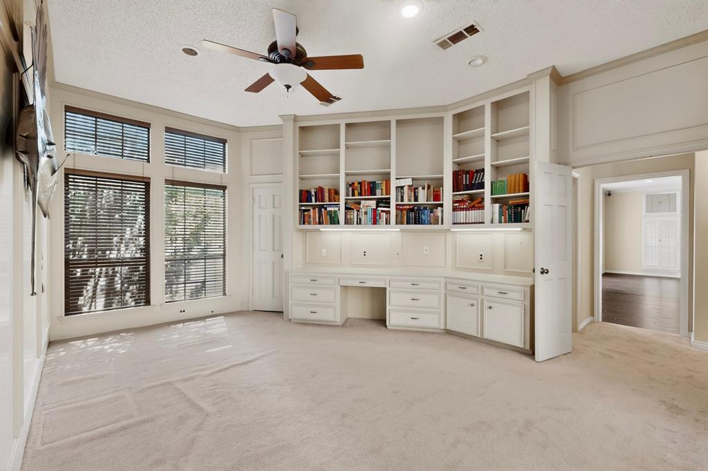 14015 Highmark Square Property Photo 27