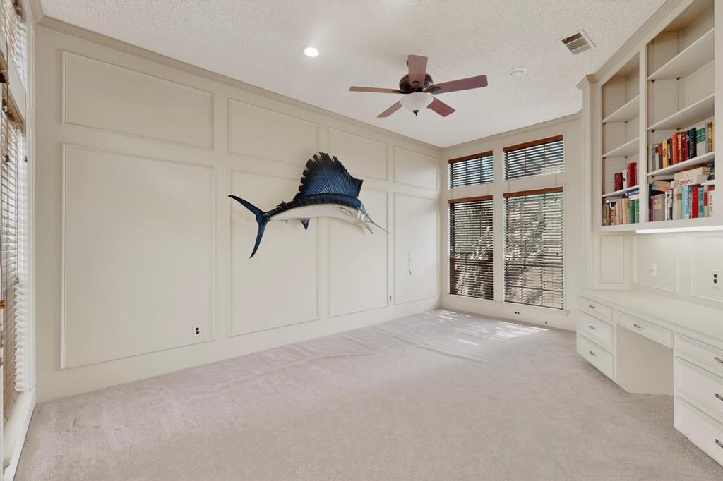 14015 Highmark Square Property Photo 28