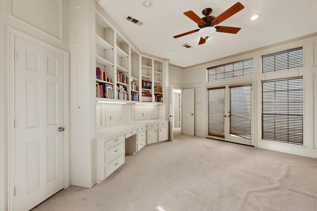 14015 Highmark Square Property Photo 29
