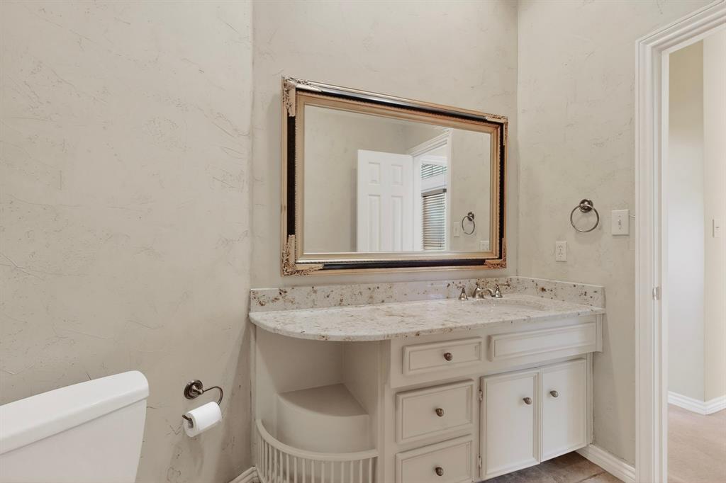 14015 Highmark Square Property Photo 31