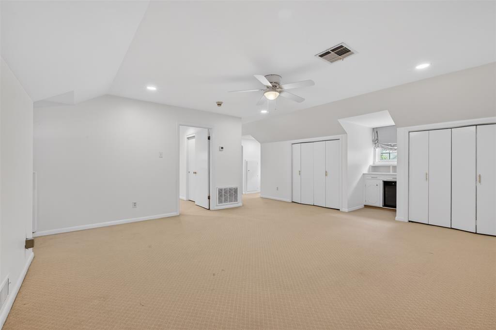634 Balmoral Drive Property Photo 21