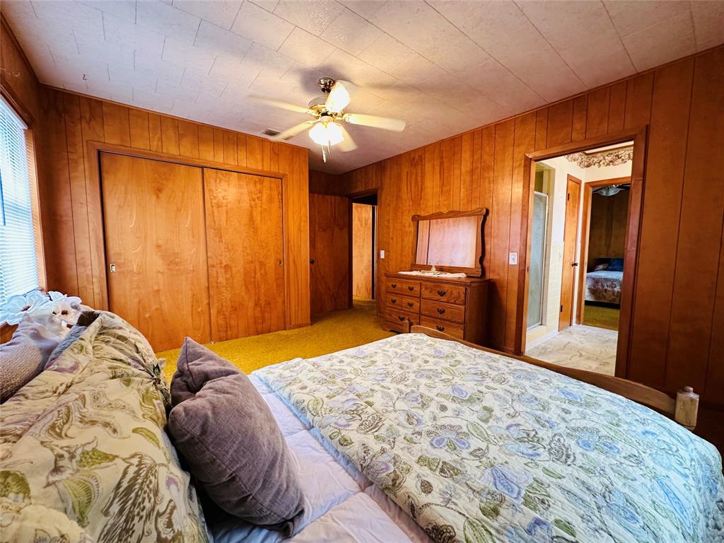 308 N Cotton Belt Avenue Property Photo 6