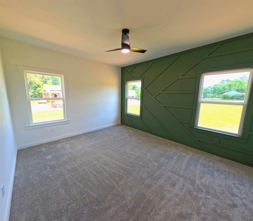 286 10th Street Property Photo 14