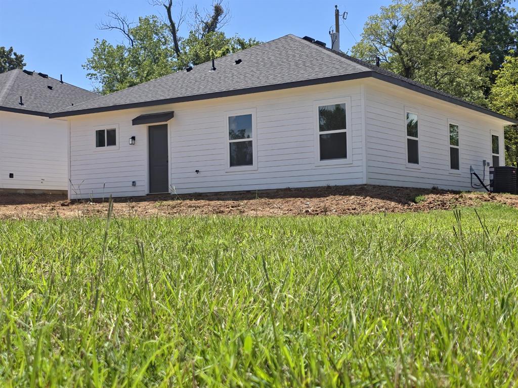 286 10th Street Property Photo 27