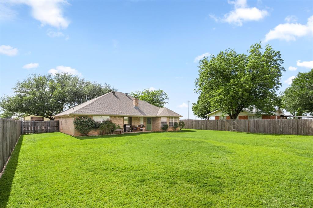 310 Centennial Parkway Property Photo 1