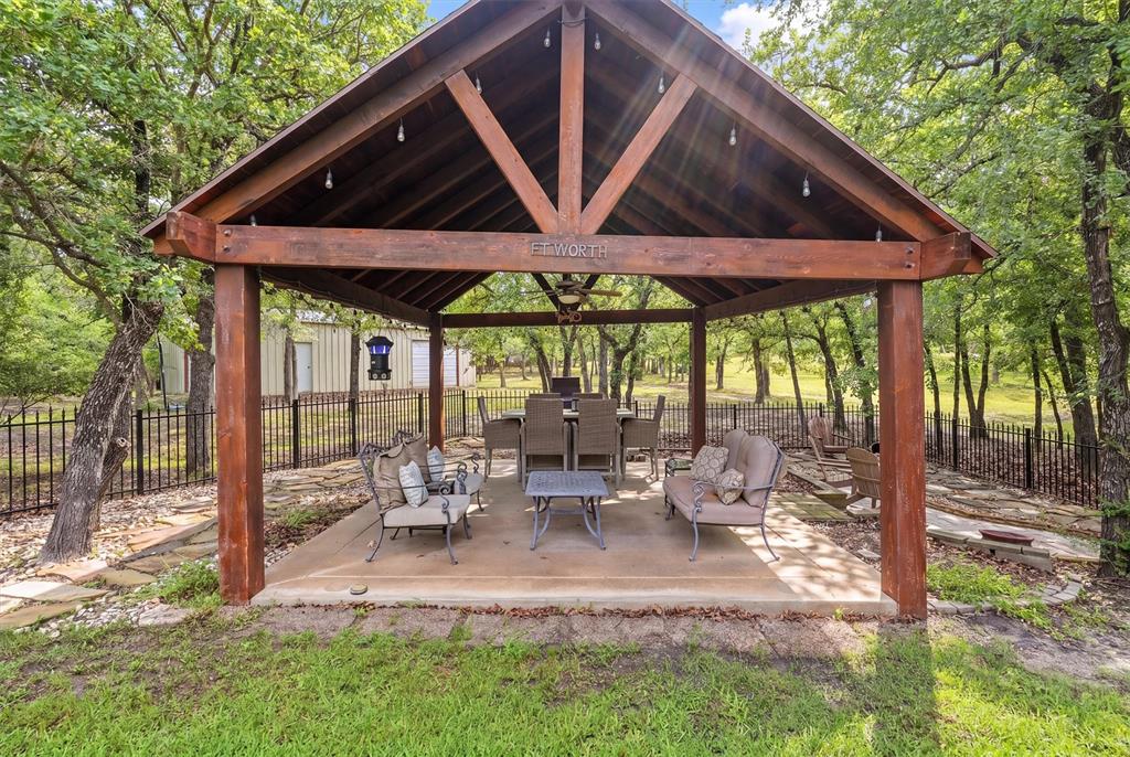 705 Boling Ranch Road Property Photo 6