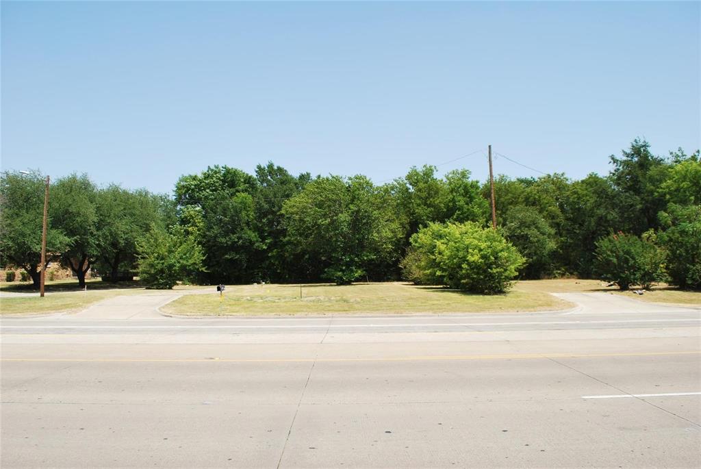 205 S. Fm 148 Property Photo 2